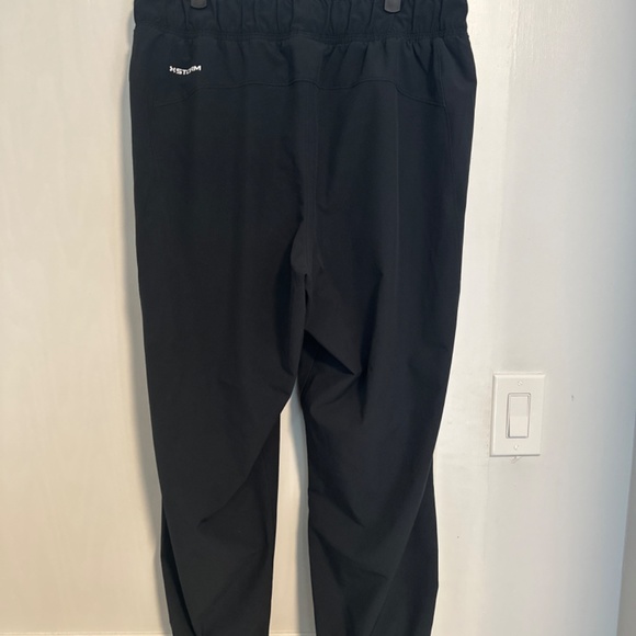 COPY - Under Armour Storm Pants. Size L - Picture 2 of 2